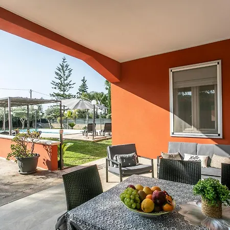 Lucy 시라쿠사